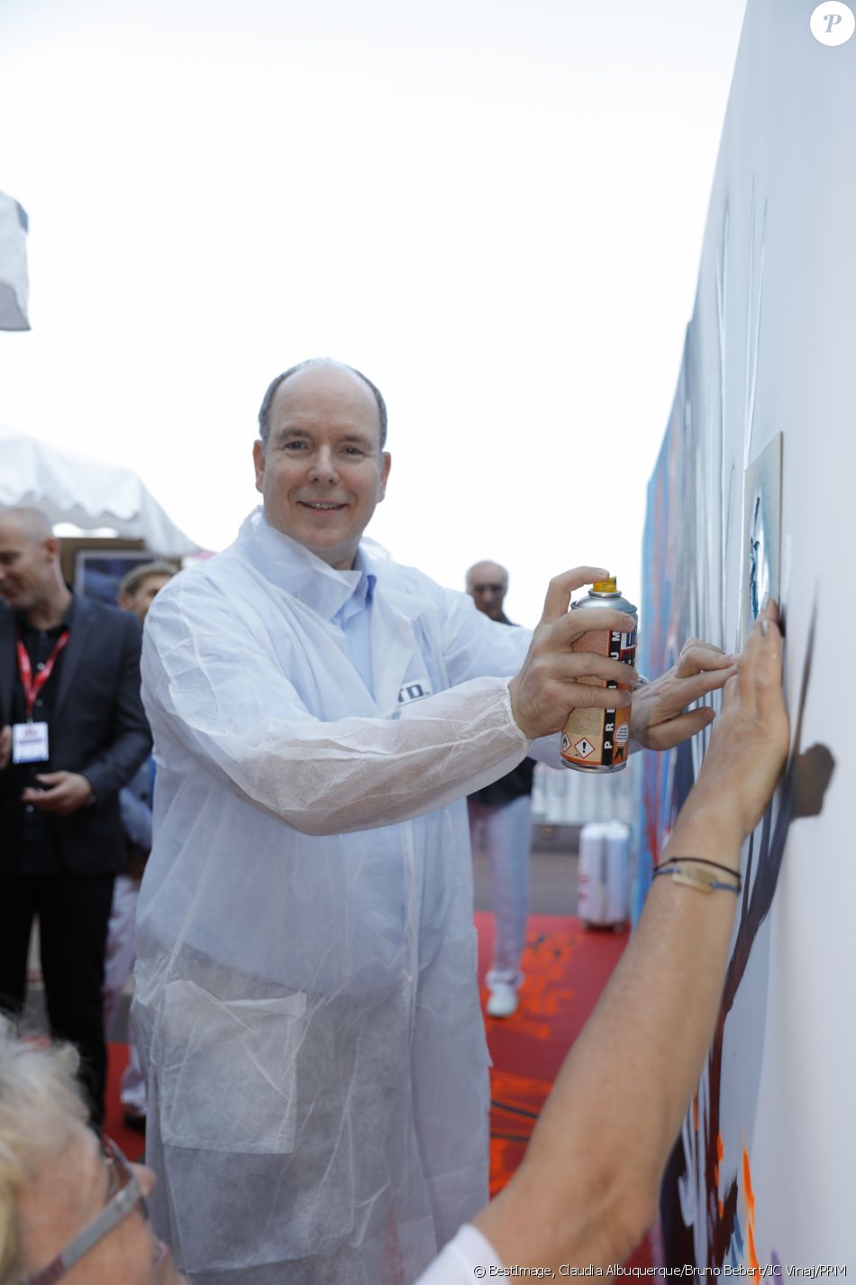 4202495-le-prince-albert-ii-de-monaco-2eme-edi-950x0-2